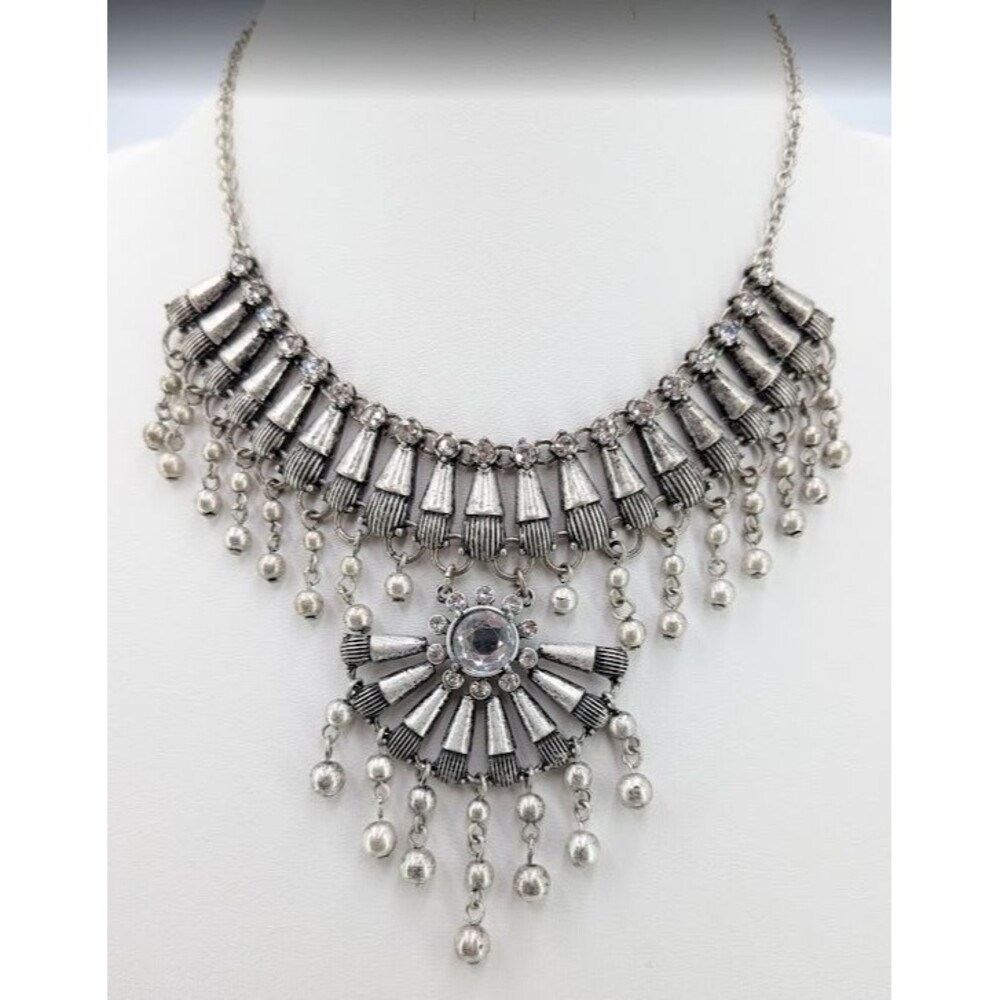 NRO Rhinestone Statement Bib Necklace Silver Tone Fringe Dangle 20 Inch Signed